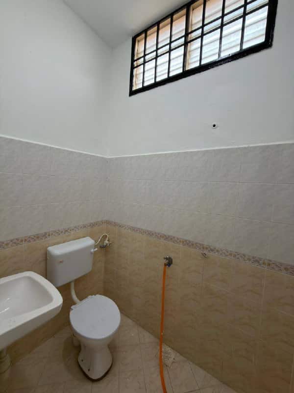 Apartment Taman Tampoi Indah 10