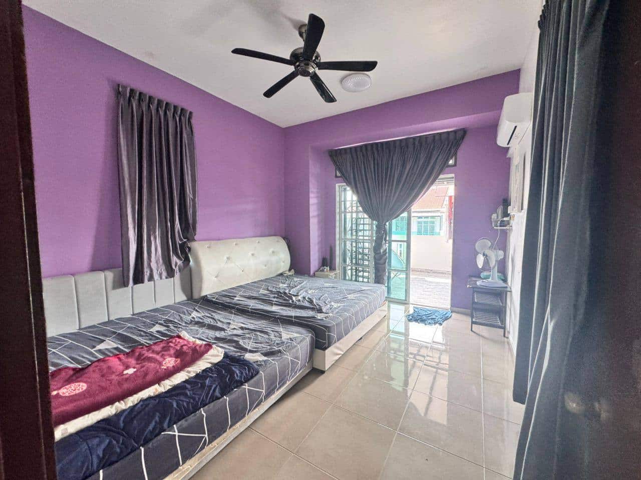 House Taman Perindustrian Senai 7