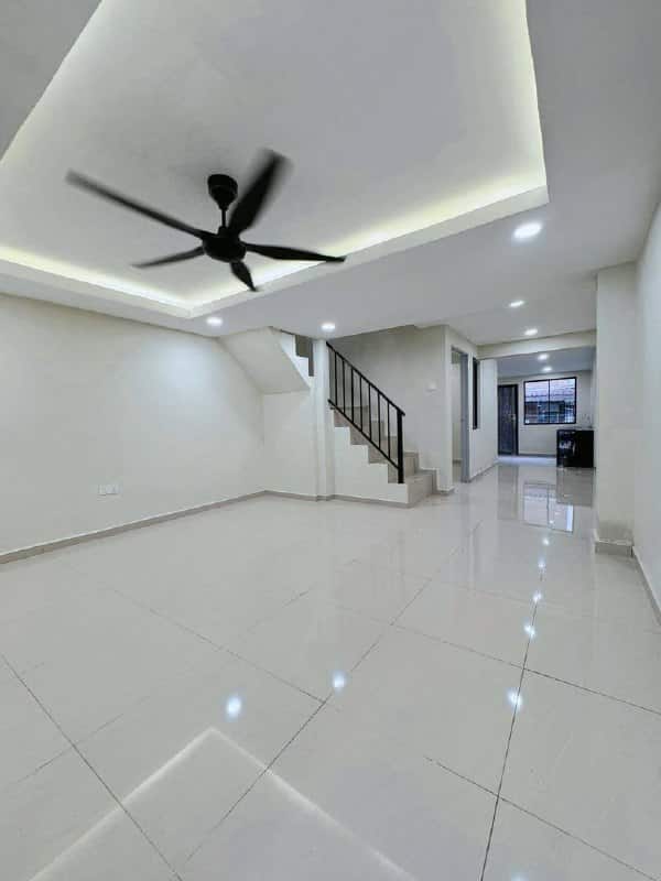 Double Storey Terrace Puteri Wangsa 3