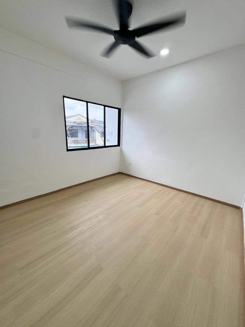 Flat (5th Floor) Pangsapuri Nuri 4