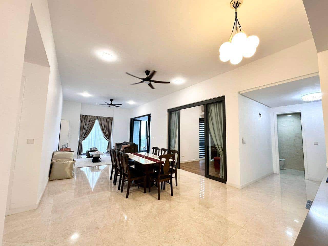 Condo 1 Bukit Senyum