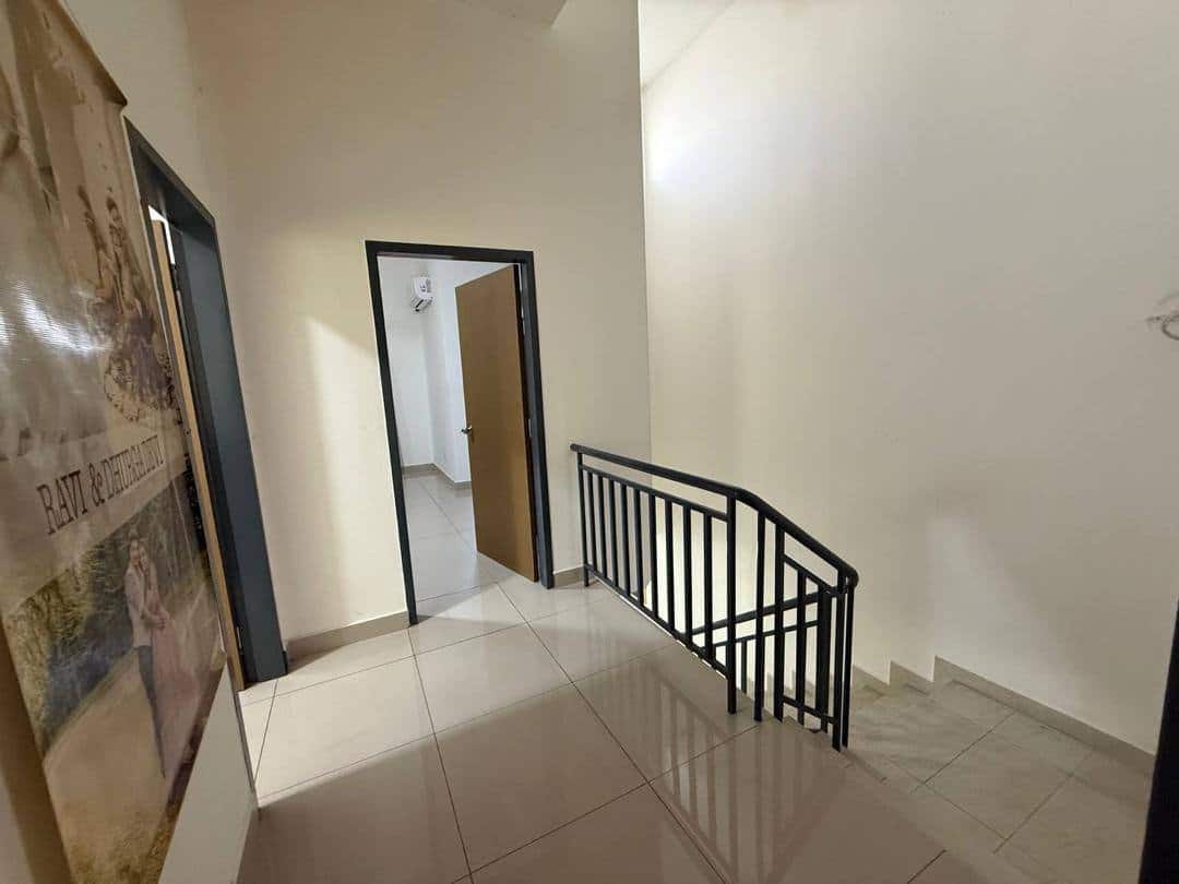 2-Storey Terrace Endlot Taman Impian Emas 4