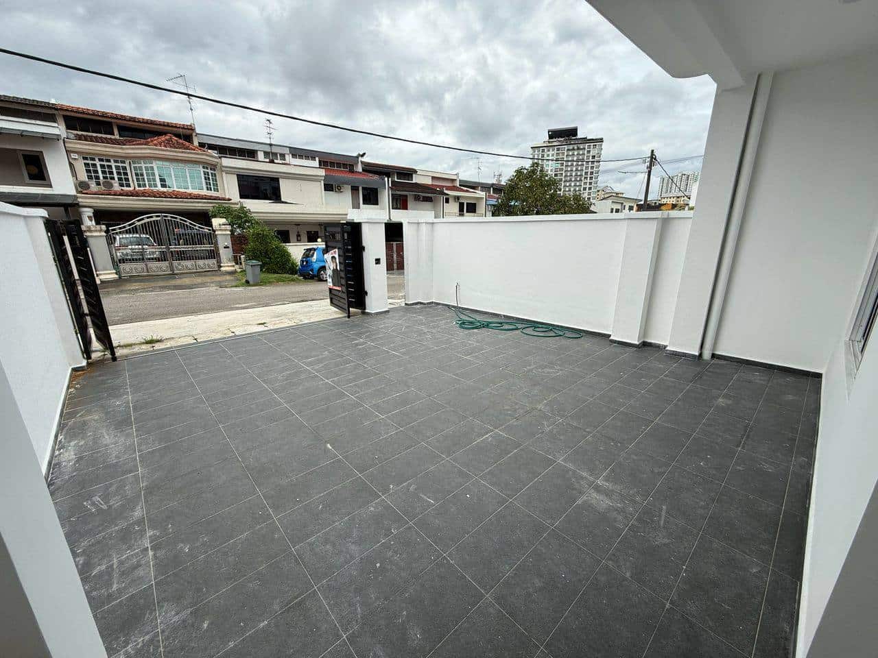 2-Storey Terrace Endlot Taman Tasek 4