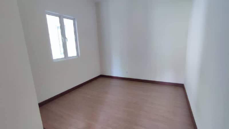Intermediate Larkin Residence 2 5