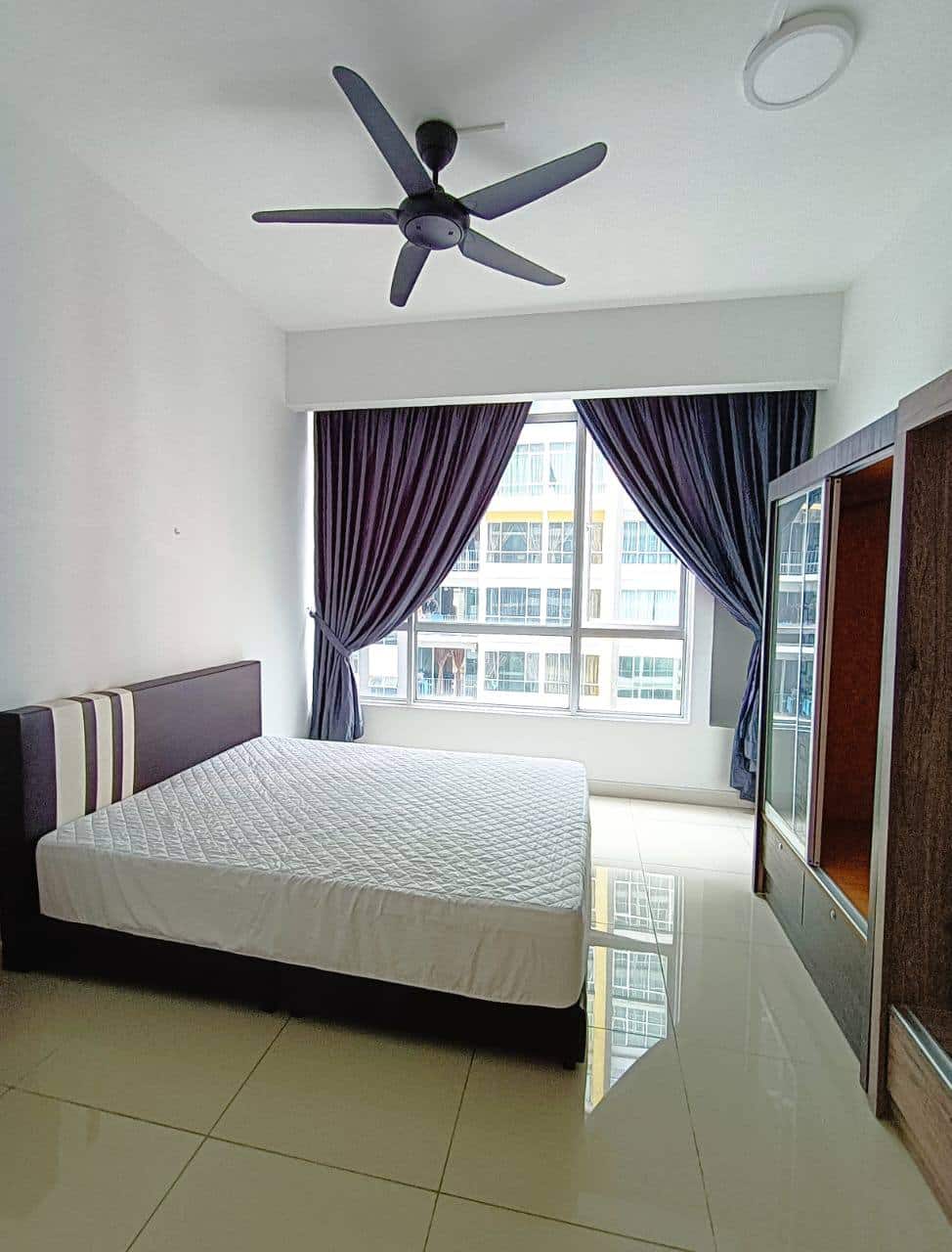 Service Apartment (Middle Floor) Greenfield Regency 2