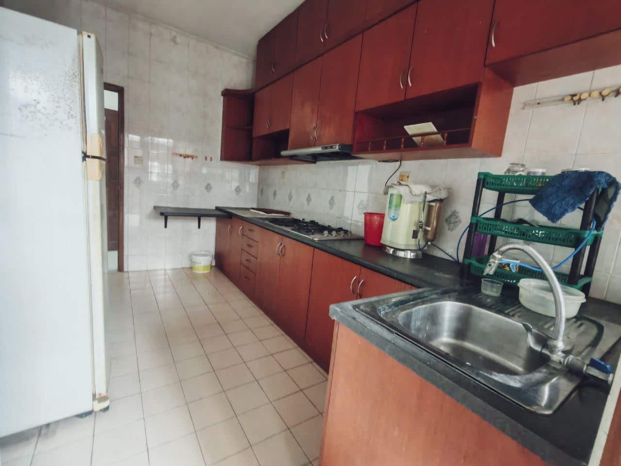 Condominium Dwi Mahkota 7