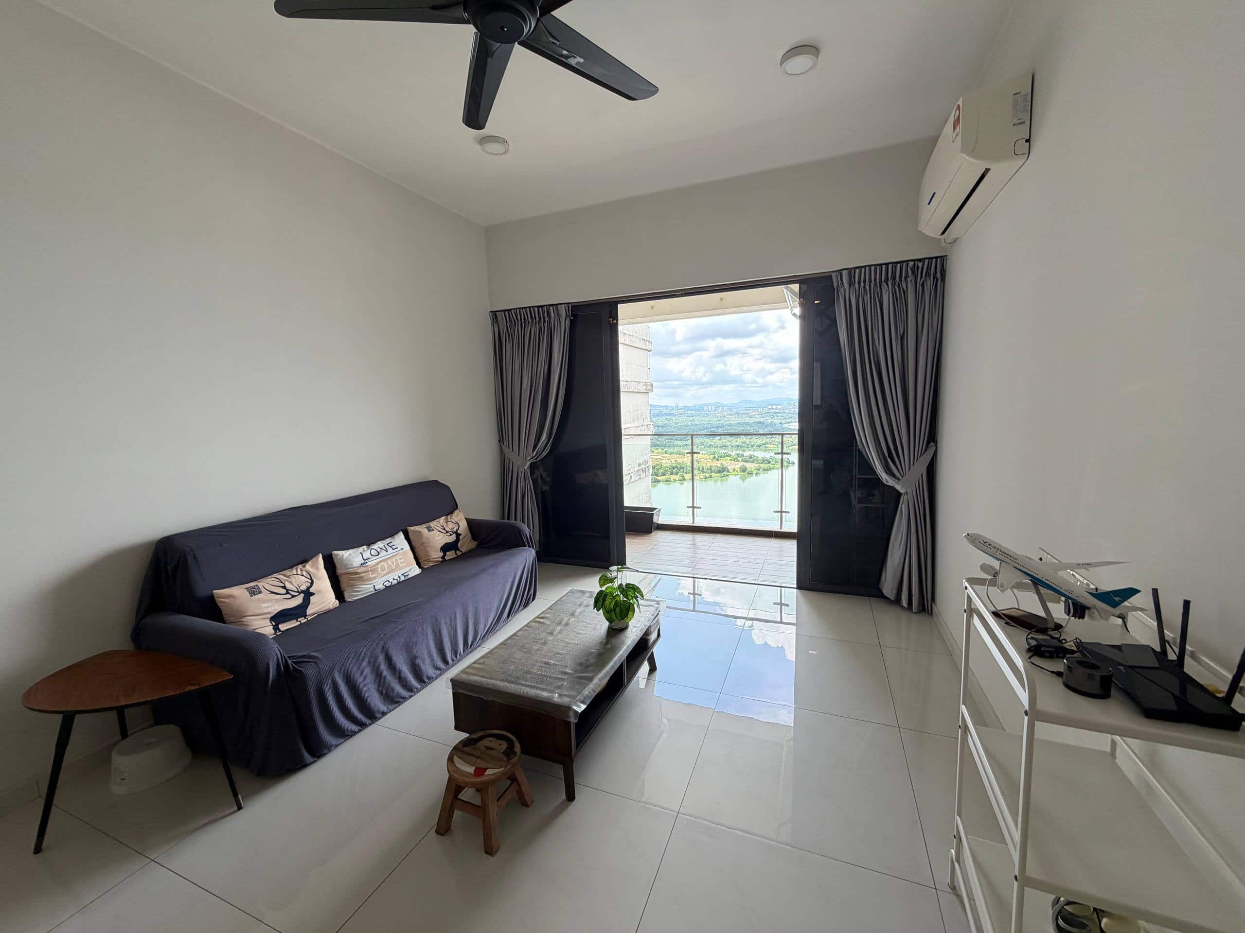 Condo Country Garden Danga Bay Royal Strand 3