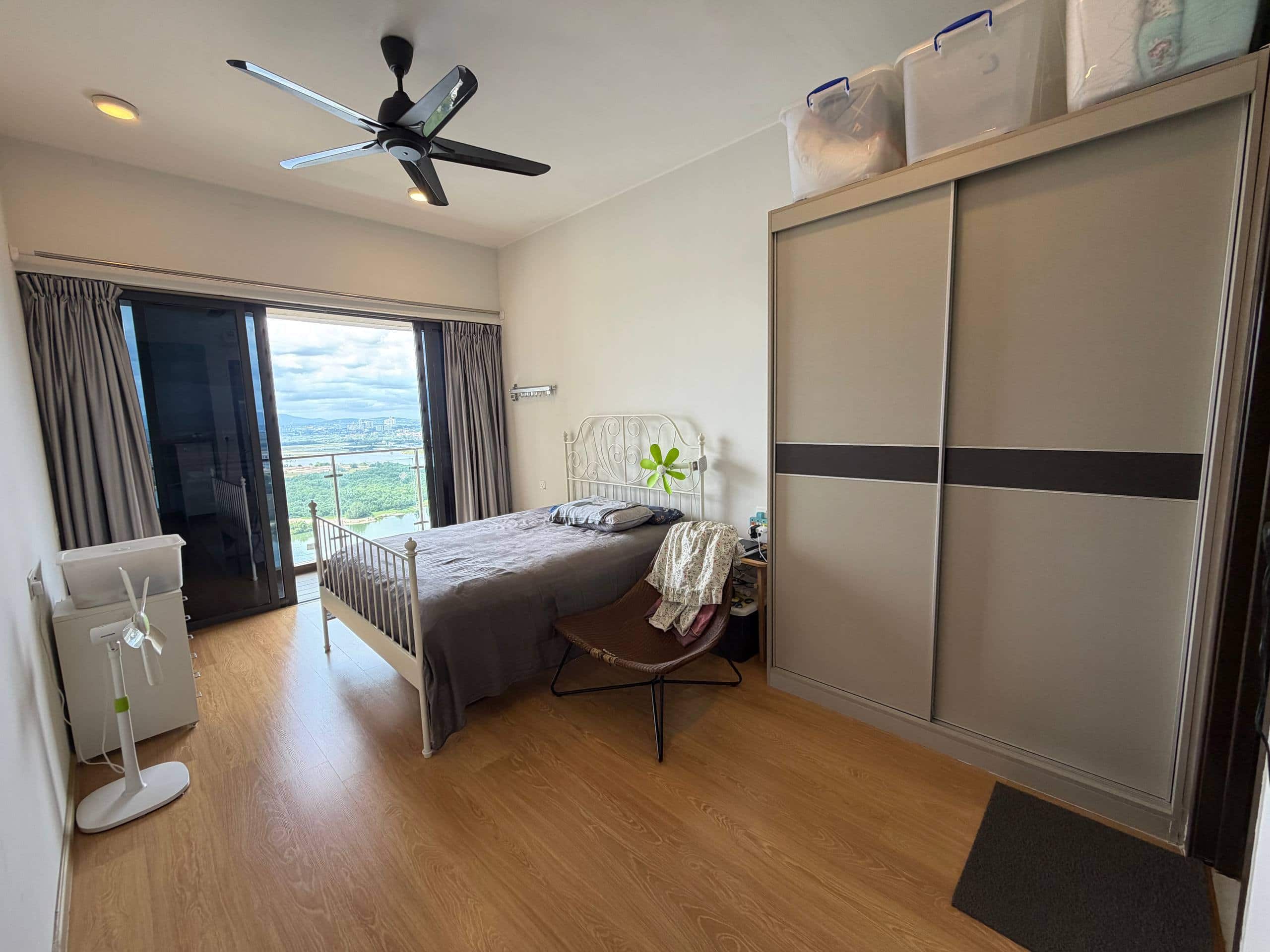 Condo Country Garden Danga Bay Royal Strand 7