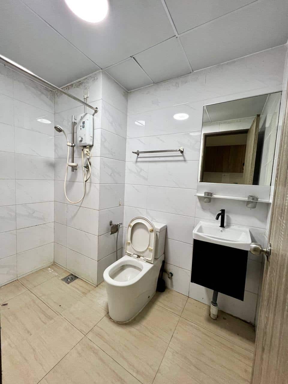 Studio Central Park @ Country Garden Damansara Aliff 8