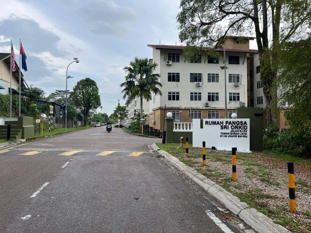 Medium Cost Flat Ehsan Jaya 2