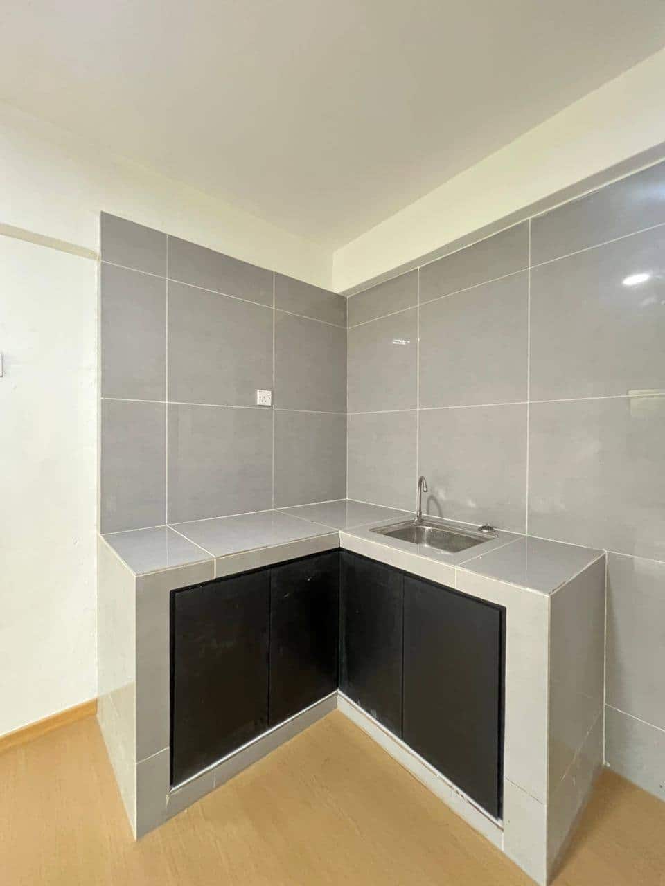 Medium Cost Flat Ehsan Jaya 7