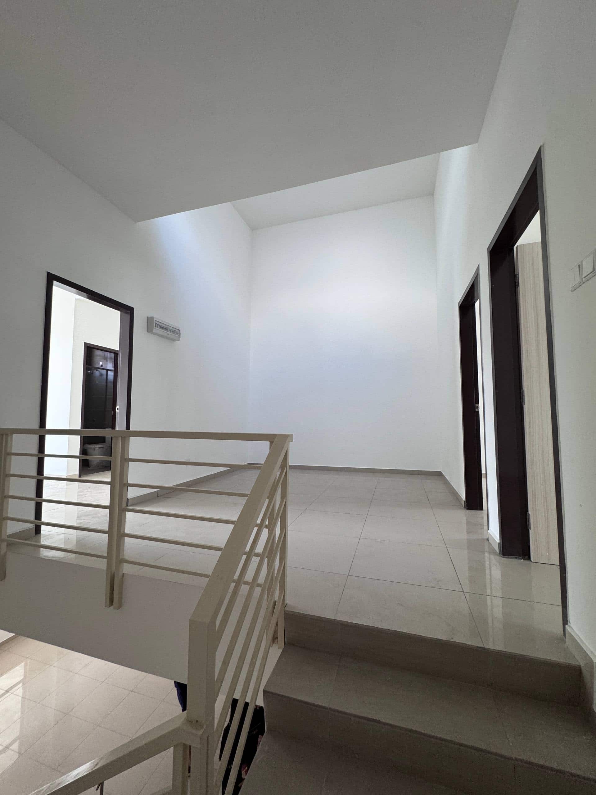 Double Storey Terrace House Bandar Layangkasa 2