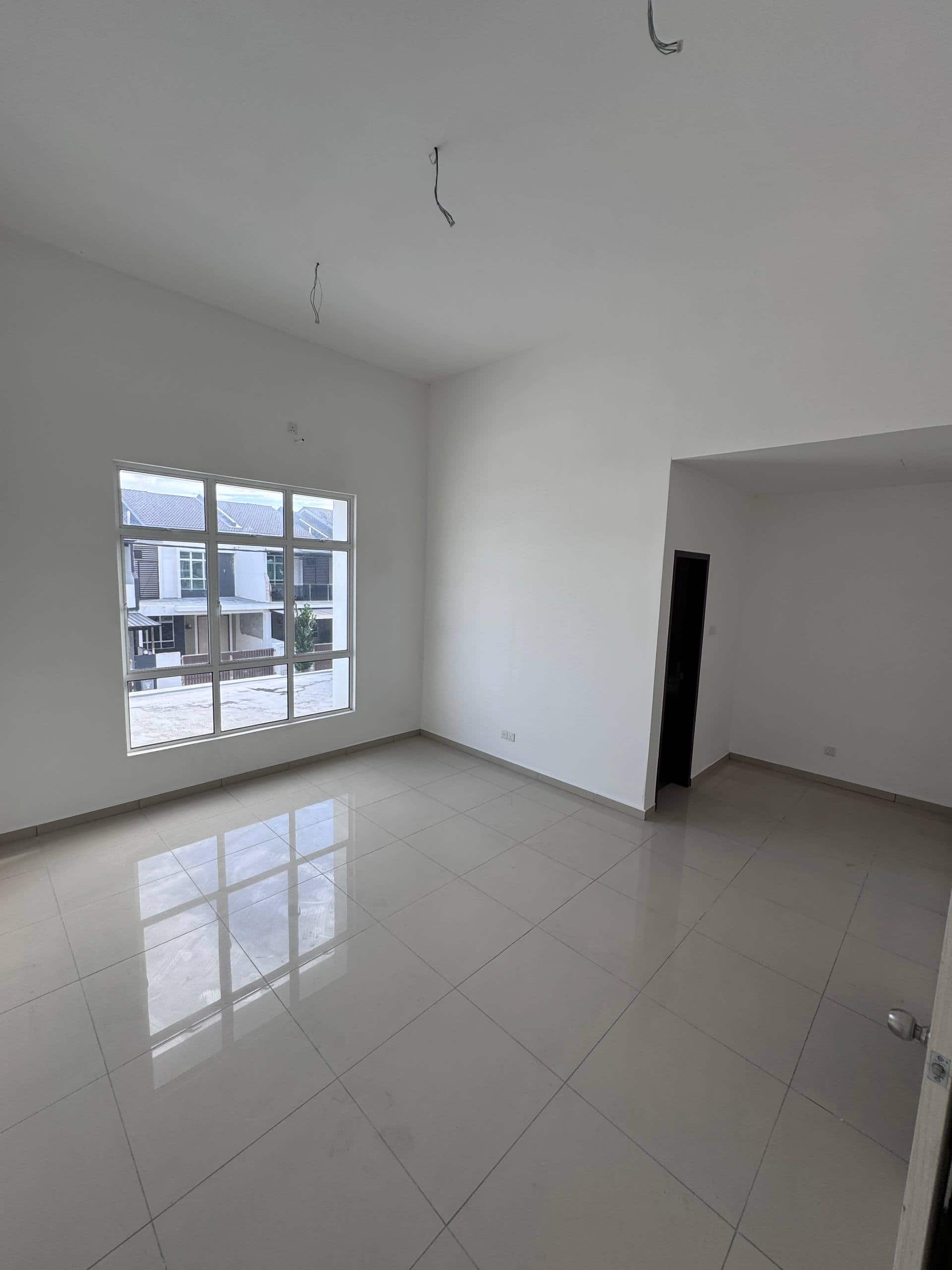 Double Storey Terrace House Bandar Layangkasa