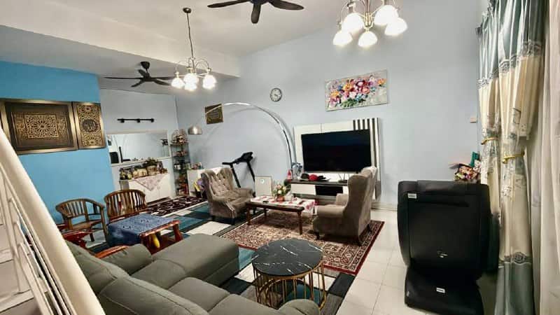 Double Storey Terrace House Jalan Merbau