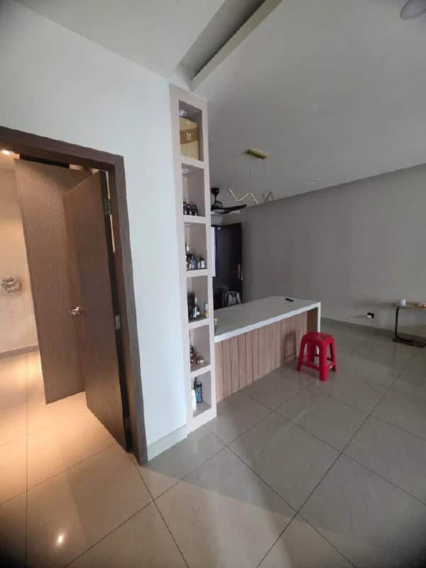 Service Apartment Kempas 2