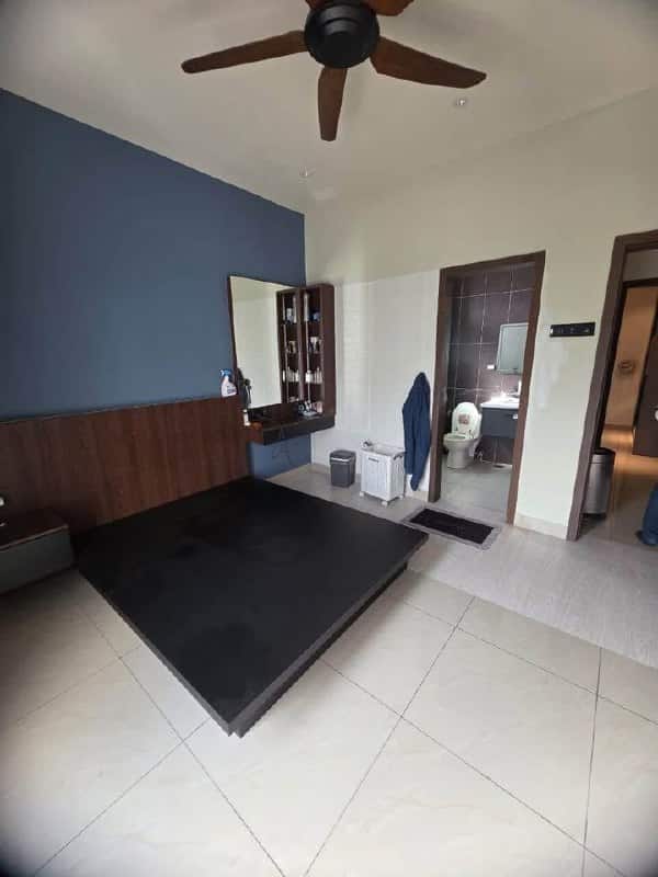 Service Apartment Kempas 5