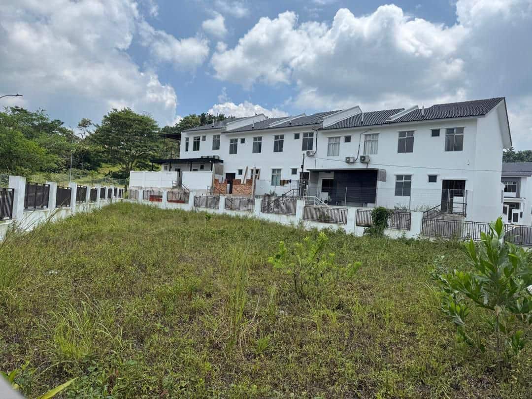 Double Storey Corner Lot Jalan Pulai Aman 7