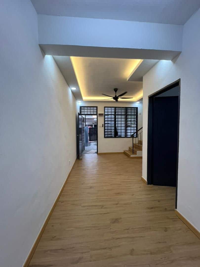 Double Storey Low Medium Cost Puteri Wangsa