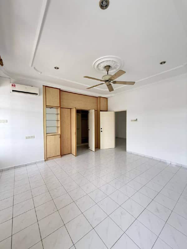 Ground Floor Central Park @ Tampoi 4