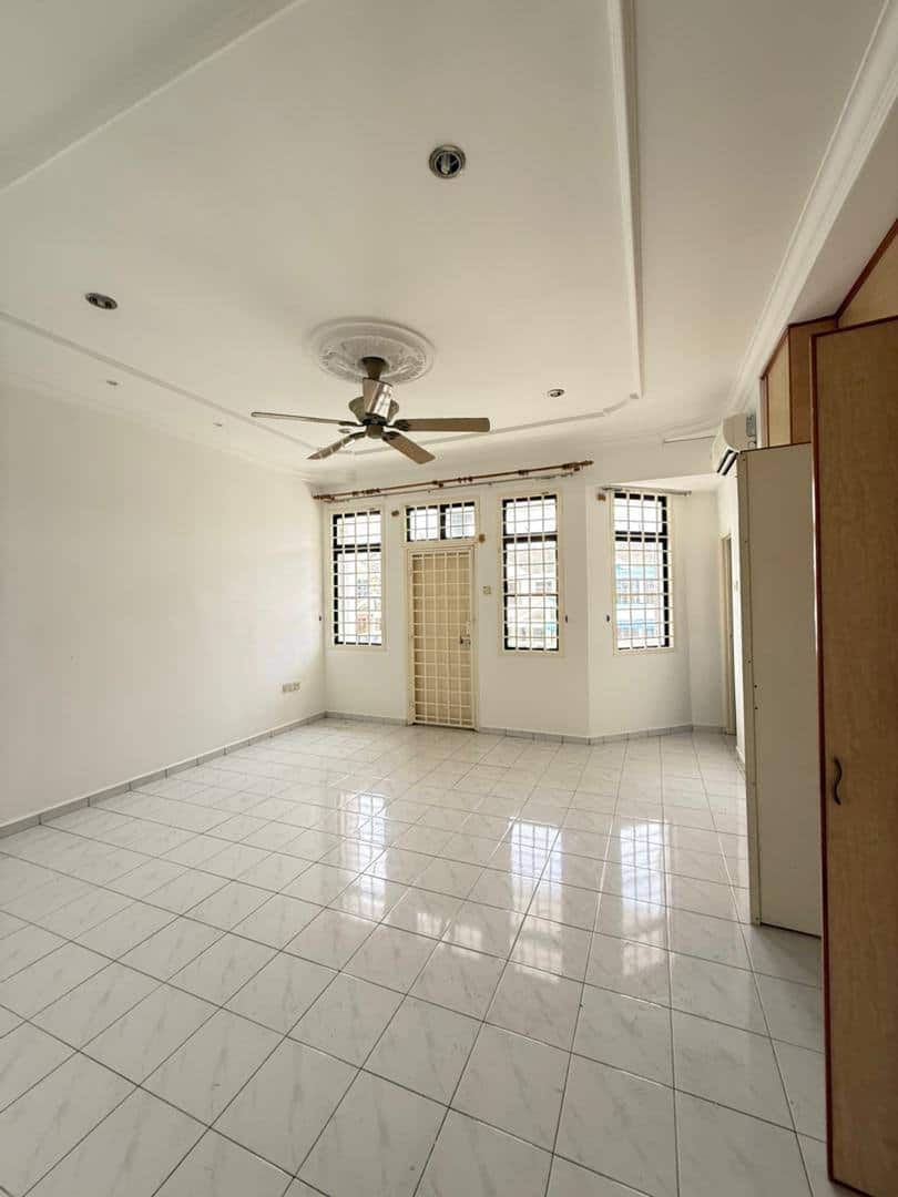 Ground Floor Central Park @ Tampoi 3