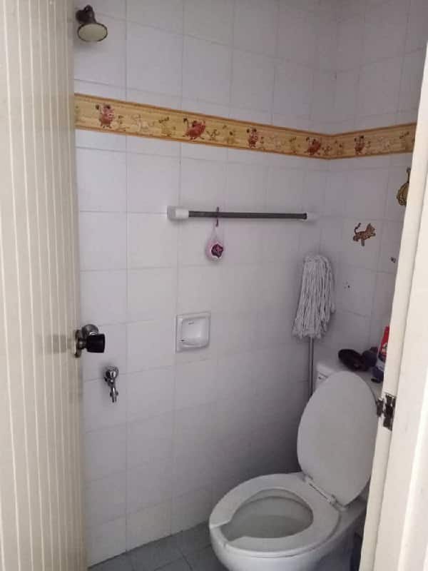 Double Storey Terrace Jalan Jambu Taman Kota Masai 10