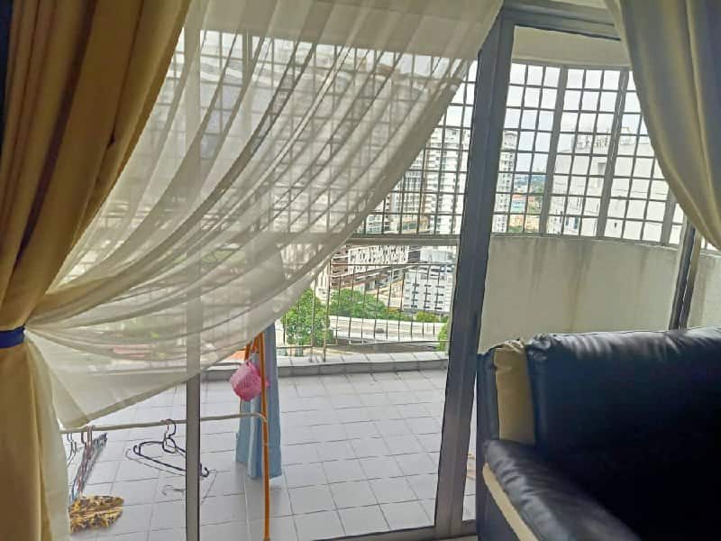 Double Storey Terrace Jalan Jambu Taman Kota Masai 2