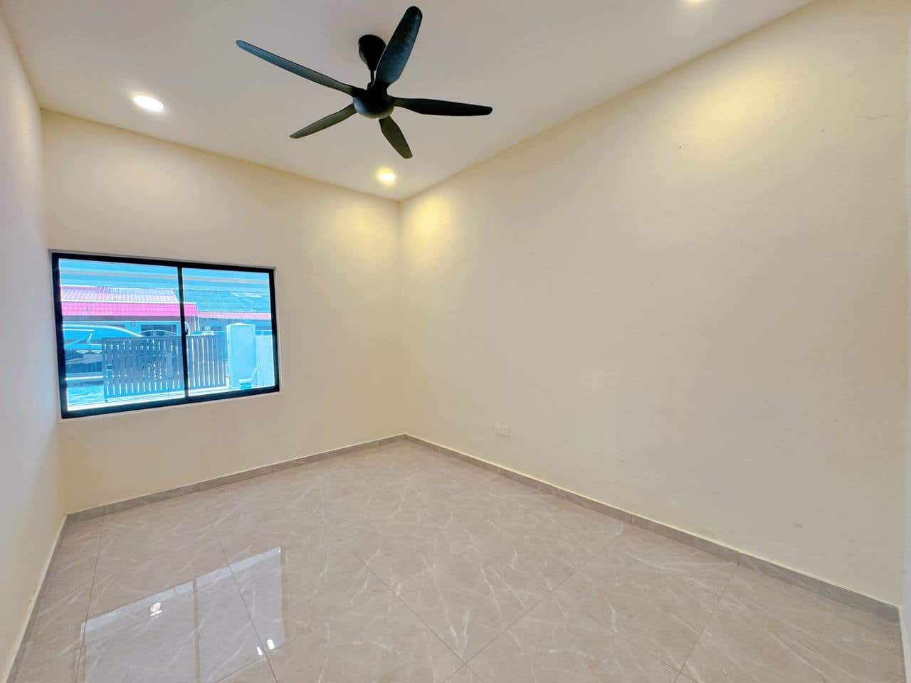 House Tmn Dato Syed Mohd Idrus 6