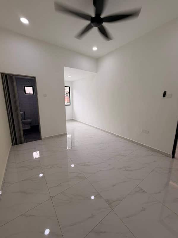 Single storey terrace Jalan Hang Lekiu 8