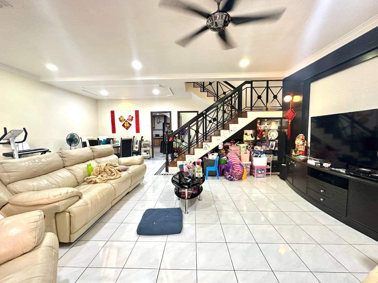 Double Storey Terrace Taman Molek 2