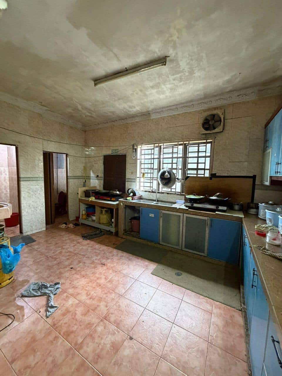 Single storey terrace Jalan Rotan Semambu 6