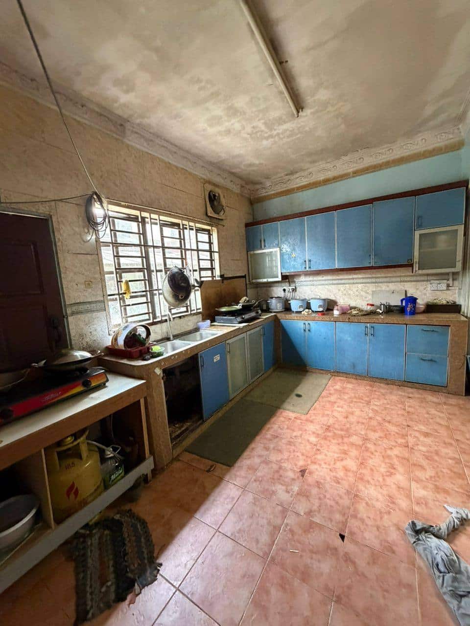 Single storey terrace Jalan Rotan Semambu 7