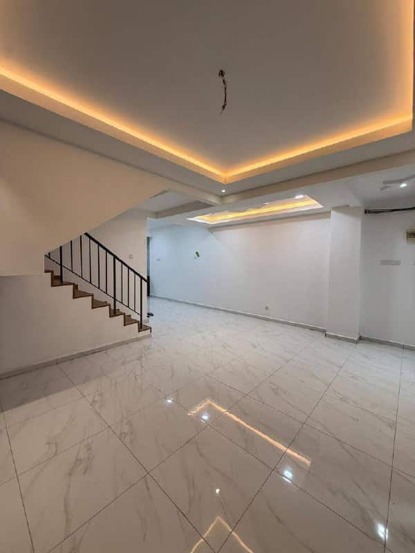 Double Storey Intermediate Nusantara Gelang Patah 4