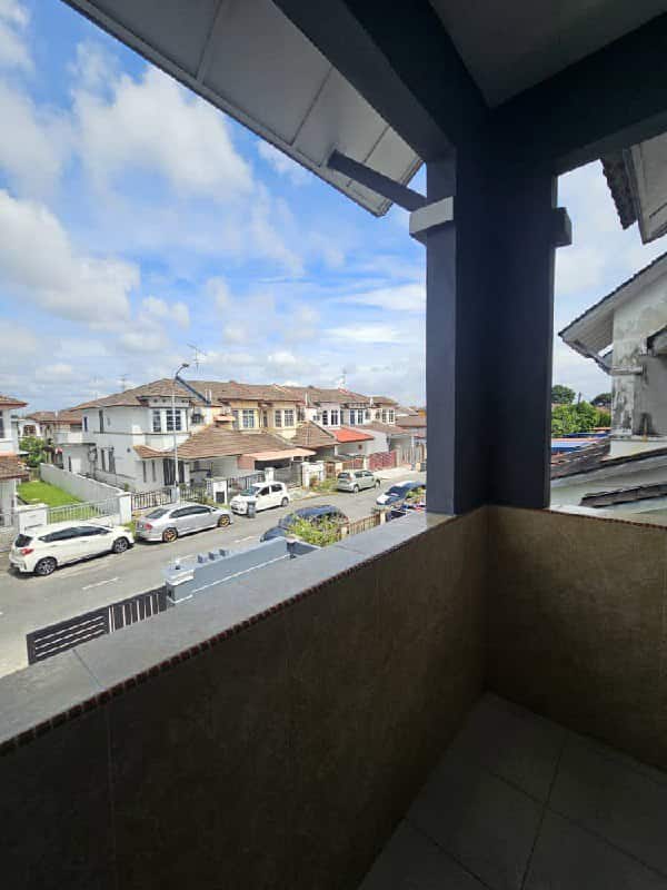 End Lot Bukit Indah 6