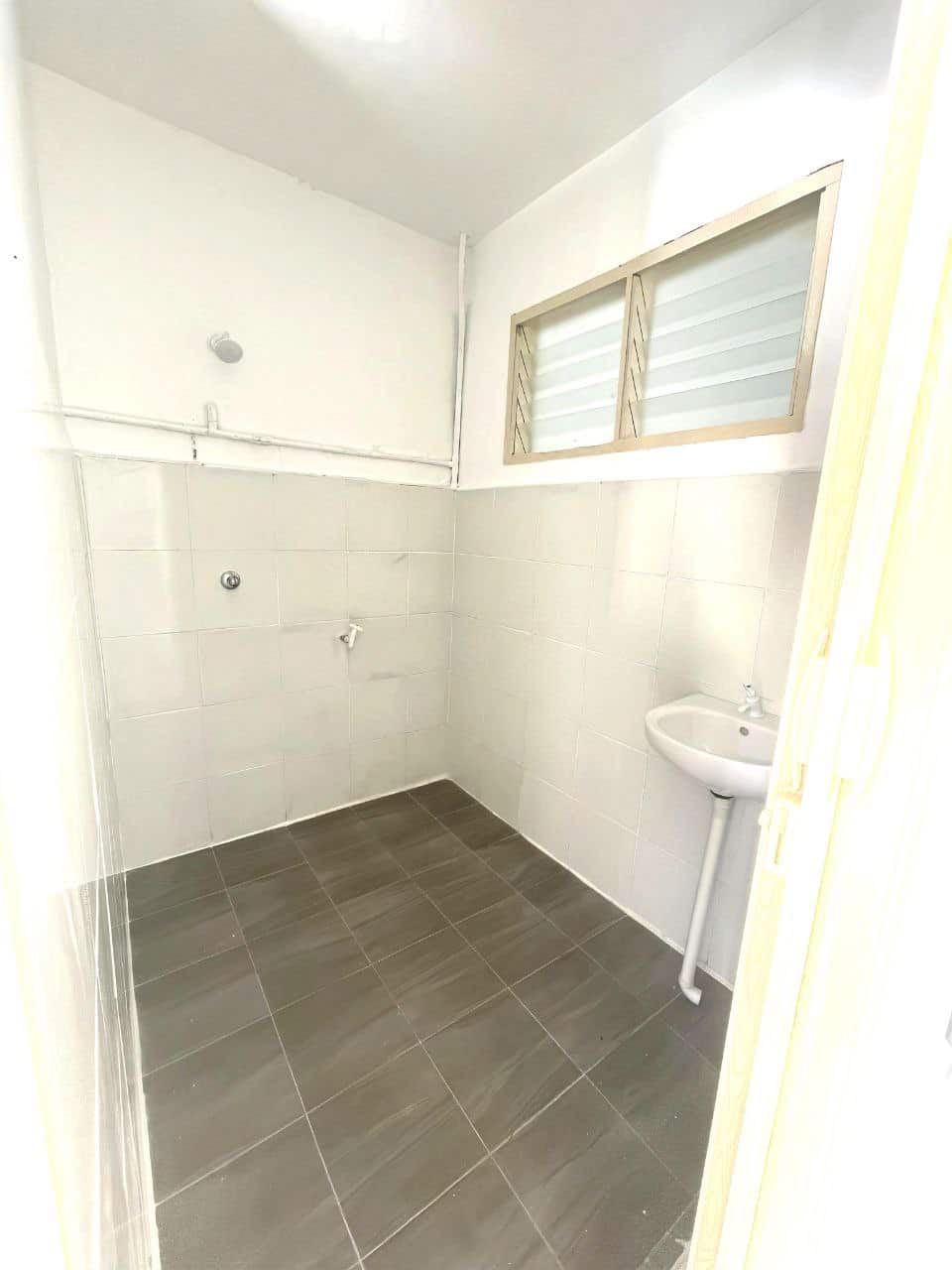 Single storey terrace house Taman Bahagia 9