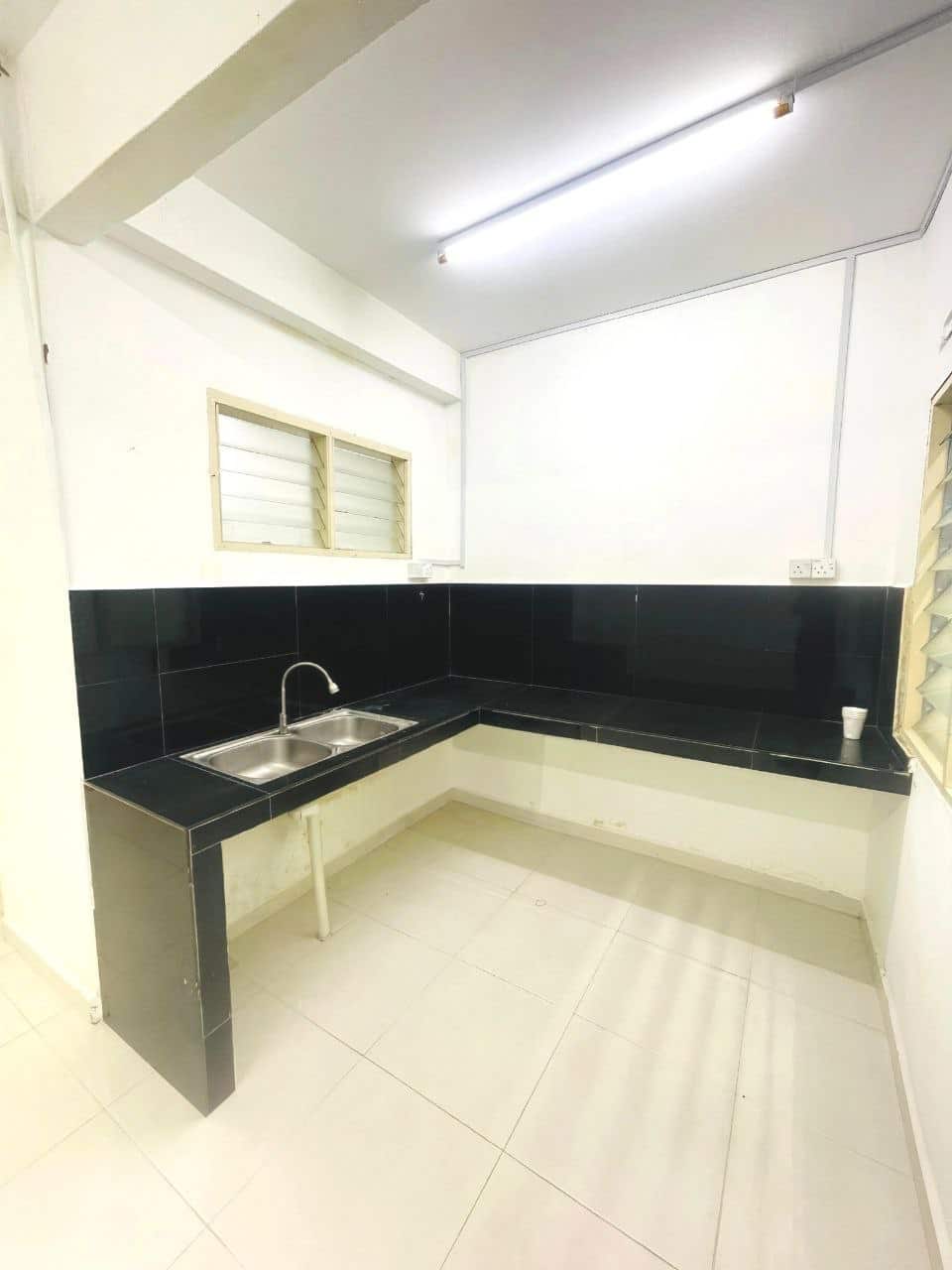 Single storey terrace house Taman Bahagia 4