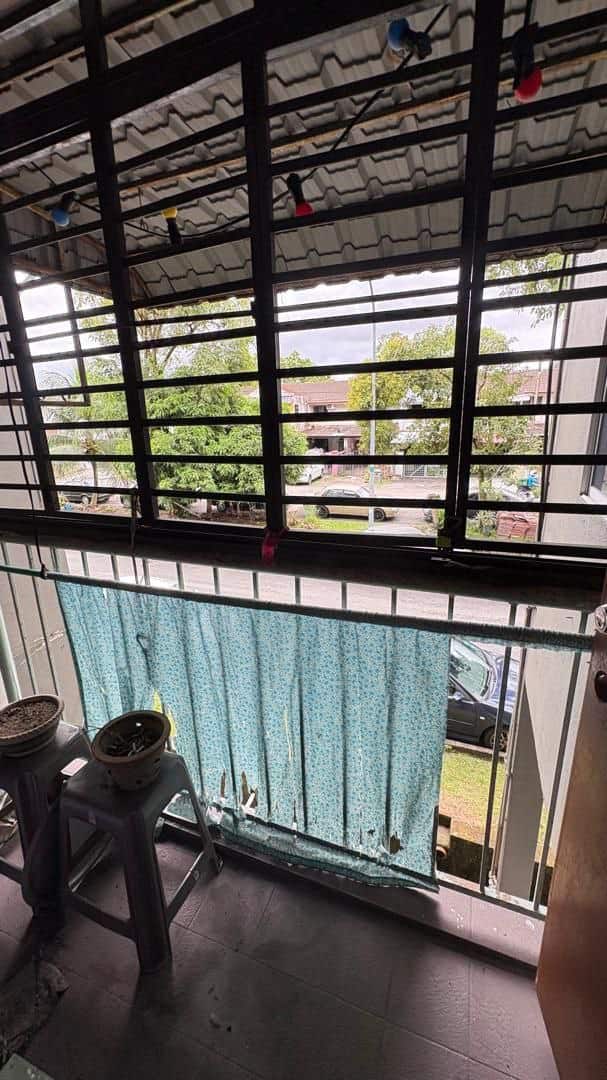Apartment Taman Daya 4