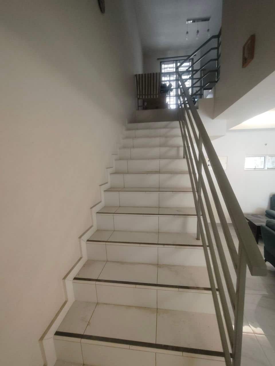 Double Storey Terrace Taman Tropika 6