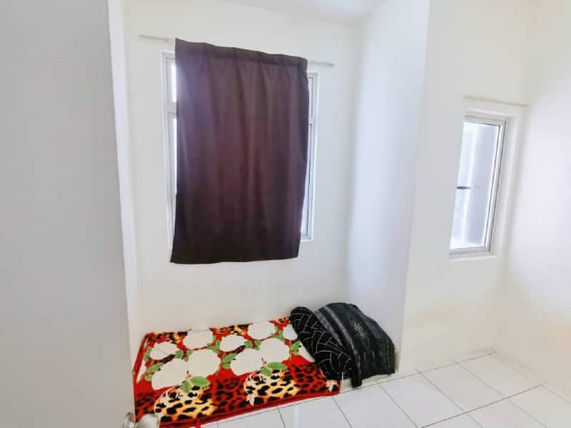 Service Apartment Camellia Residence, Seri Austin 5