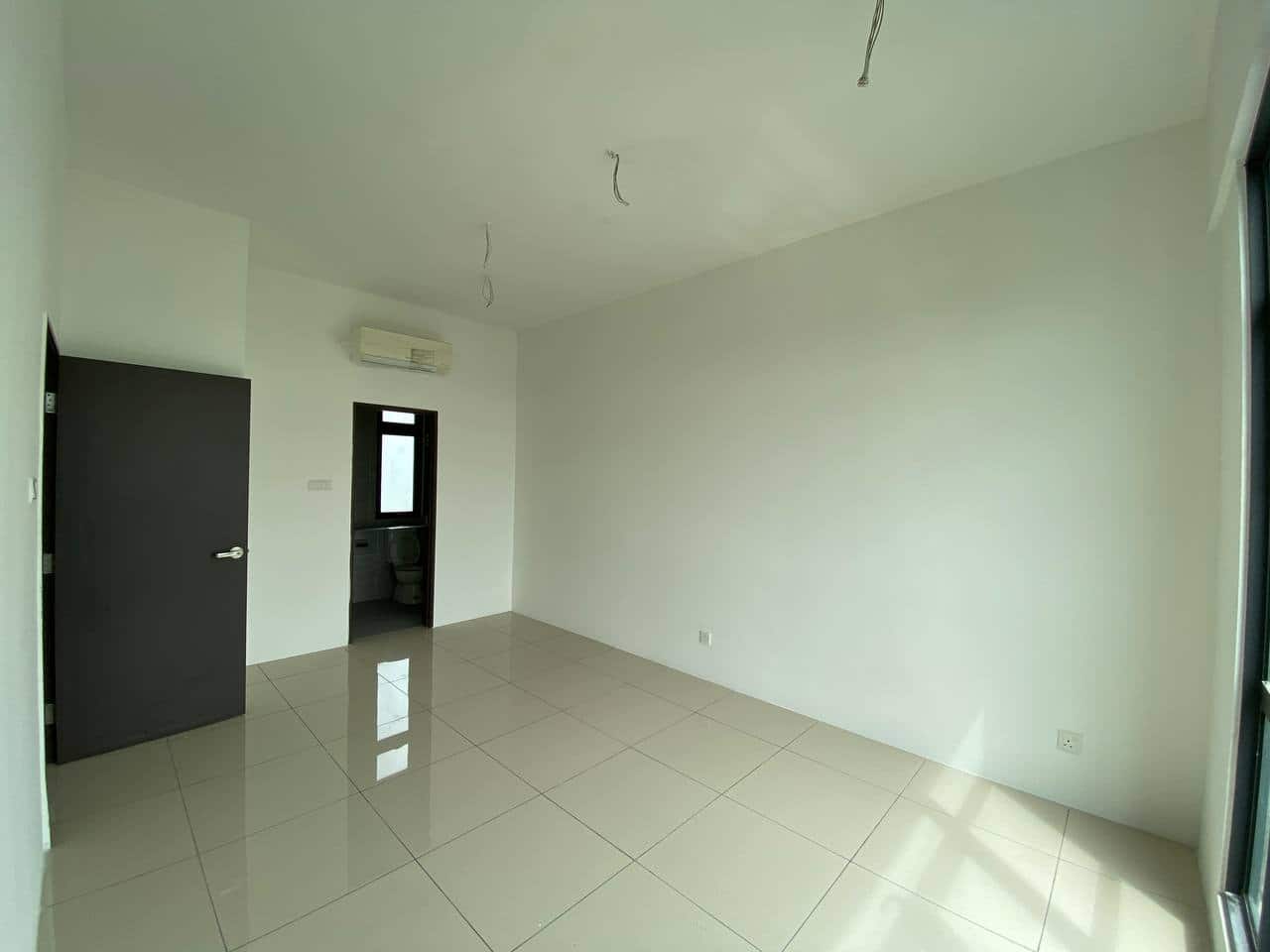 Dual key 8Scape Residences 5
