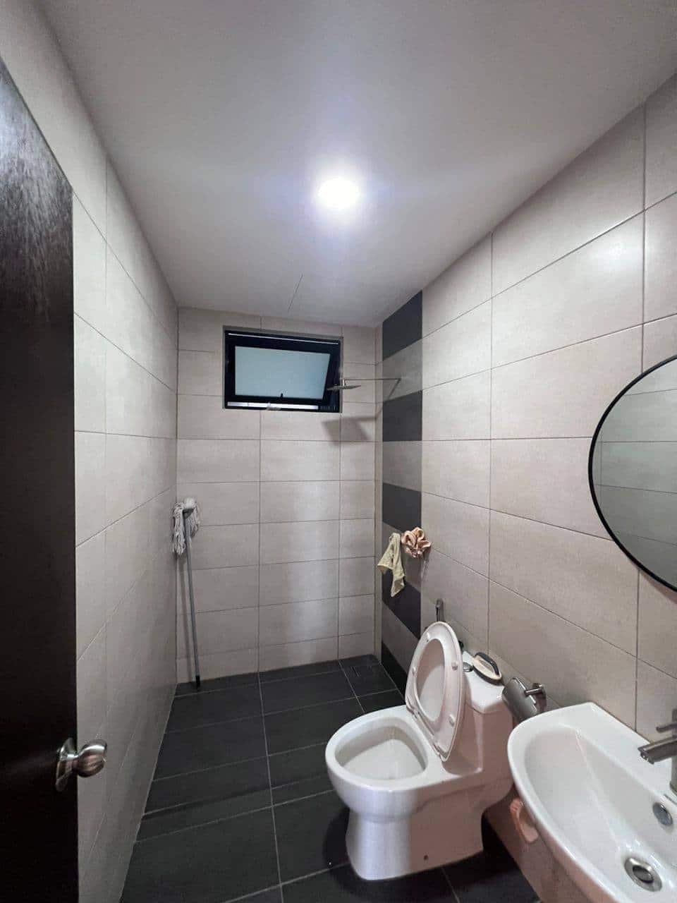 Condo Molek Regency 8