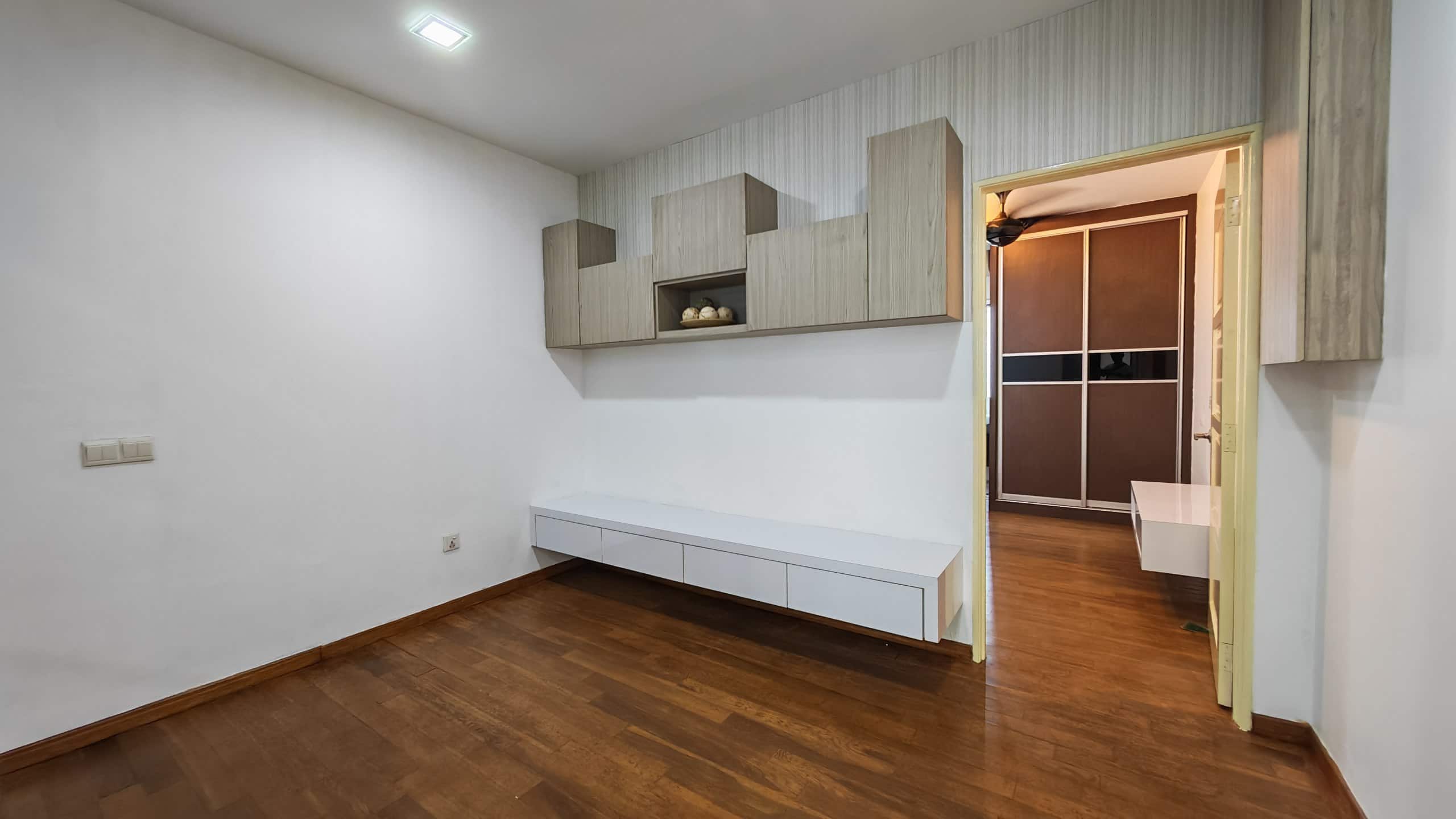 2.5 Storey Terrace Sutera Pulai 6