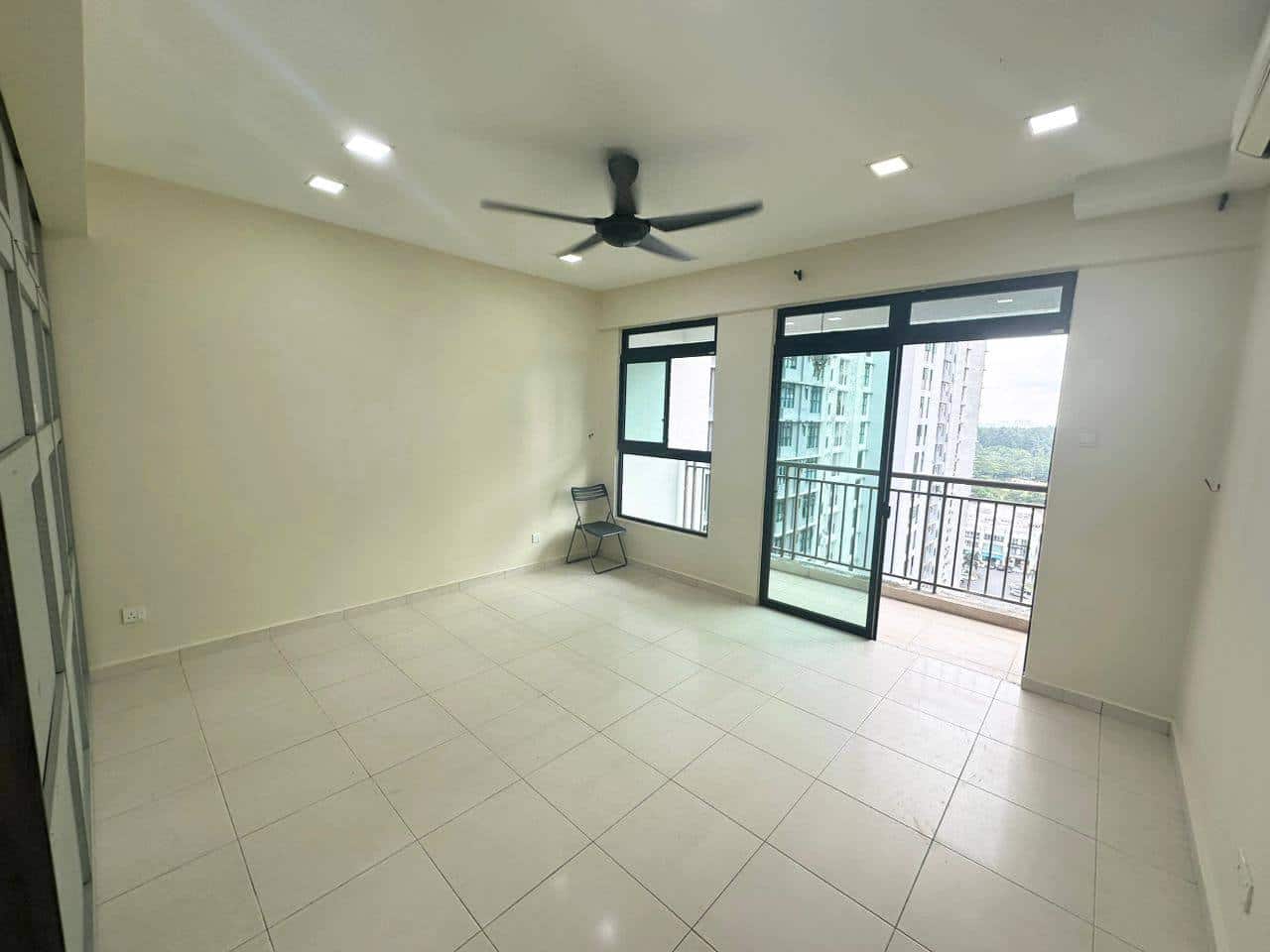Condominium Mutiara Mas 3