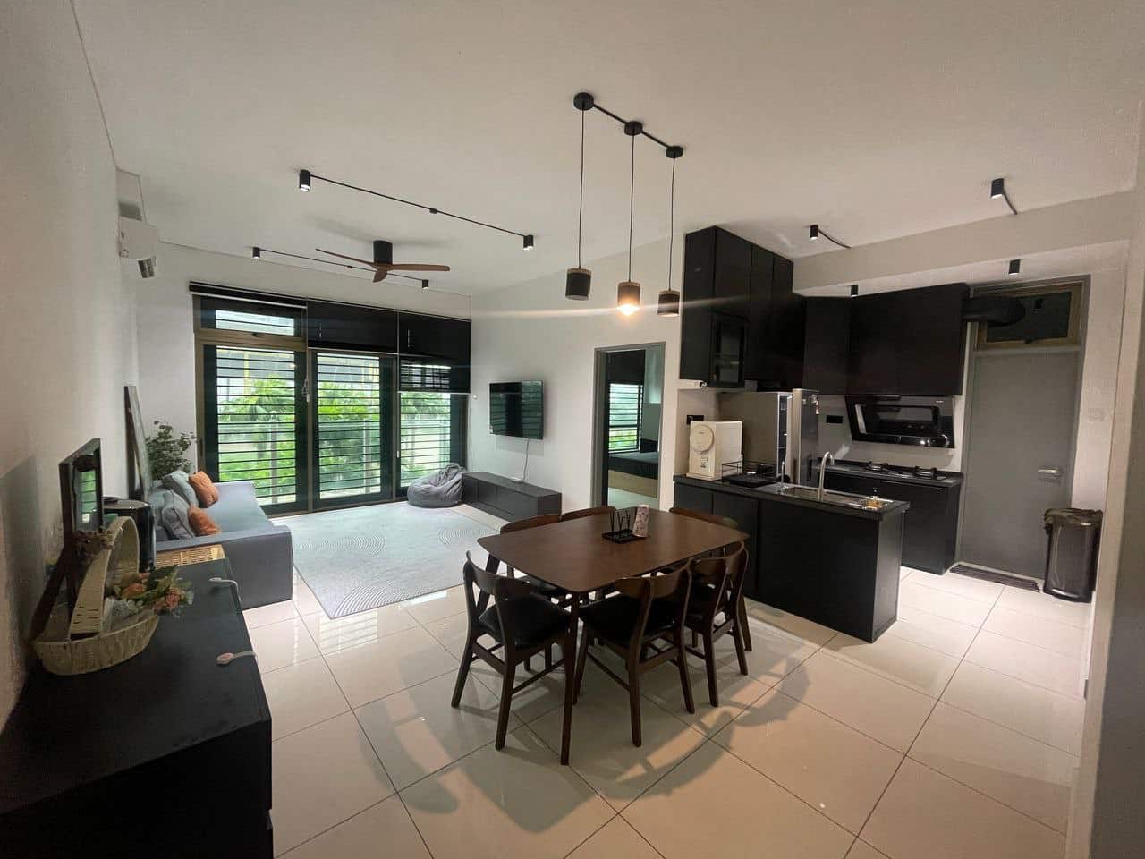 Service Apartment Parc Regency