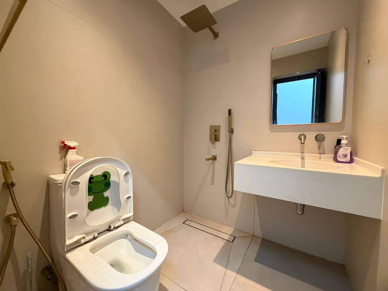 Condominium Putri Indah 7