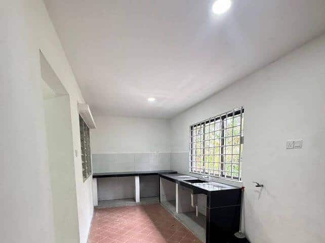 Endlot Bukit Indah 6
