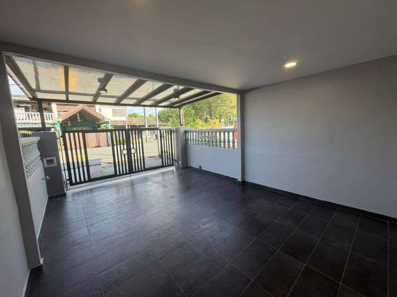 Double Storey Terrace Taman Pulai Mutiara Scientex