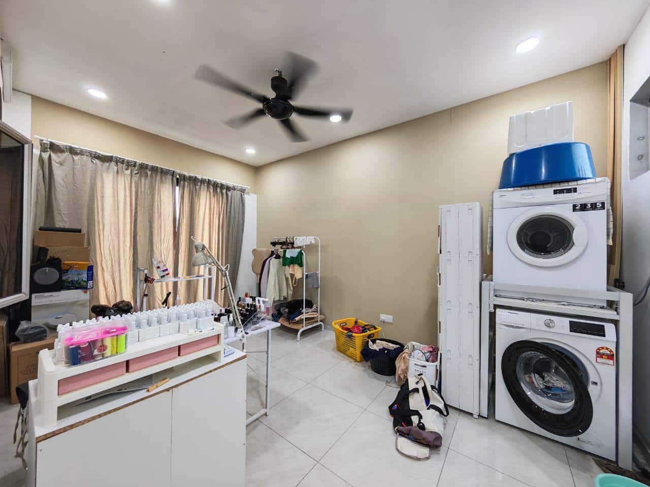 Single storey Semi-D Jalan Dedaru, Taman Megah Ria 8