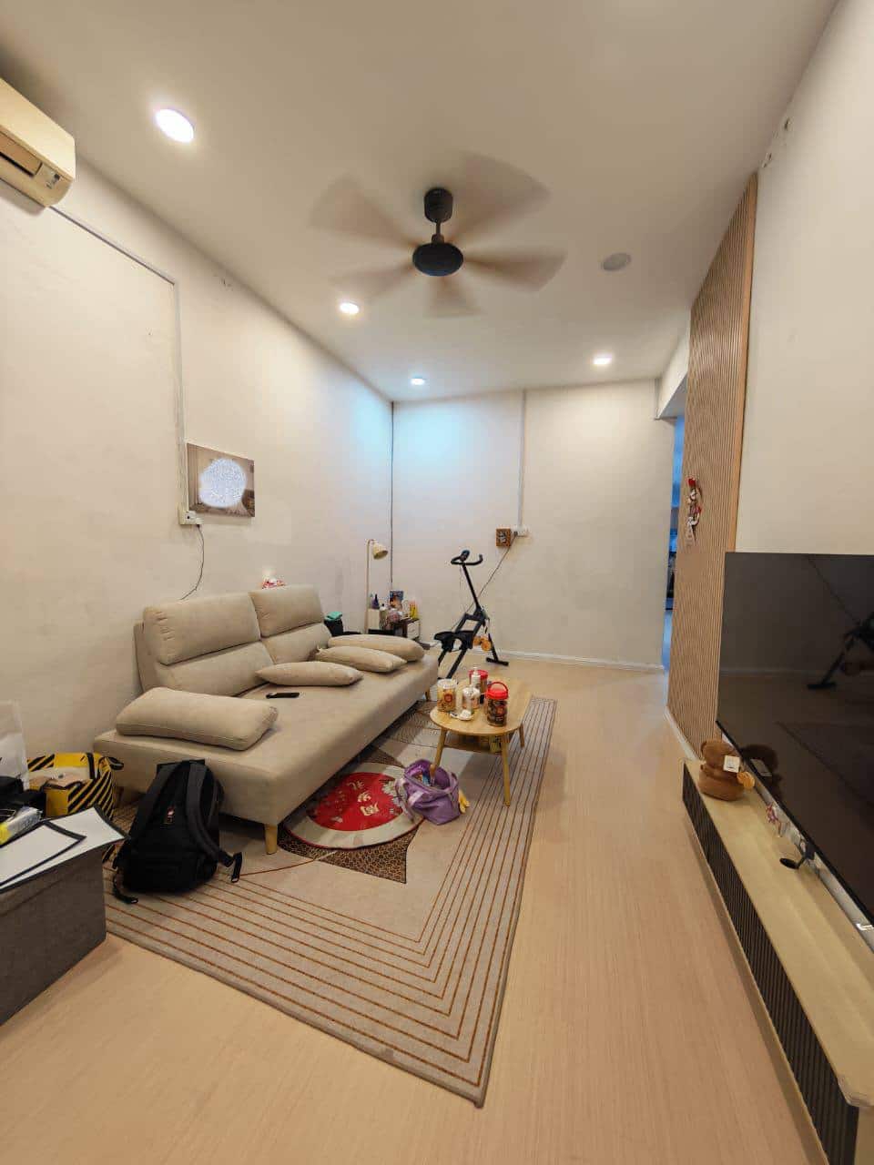 Single storey Semi-D Jalan Dedaru, Taman Megah Ria 3