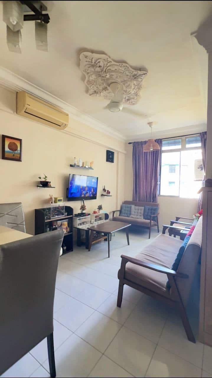 Double Storey Terrace Jalan Mawar 3