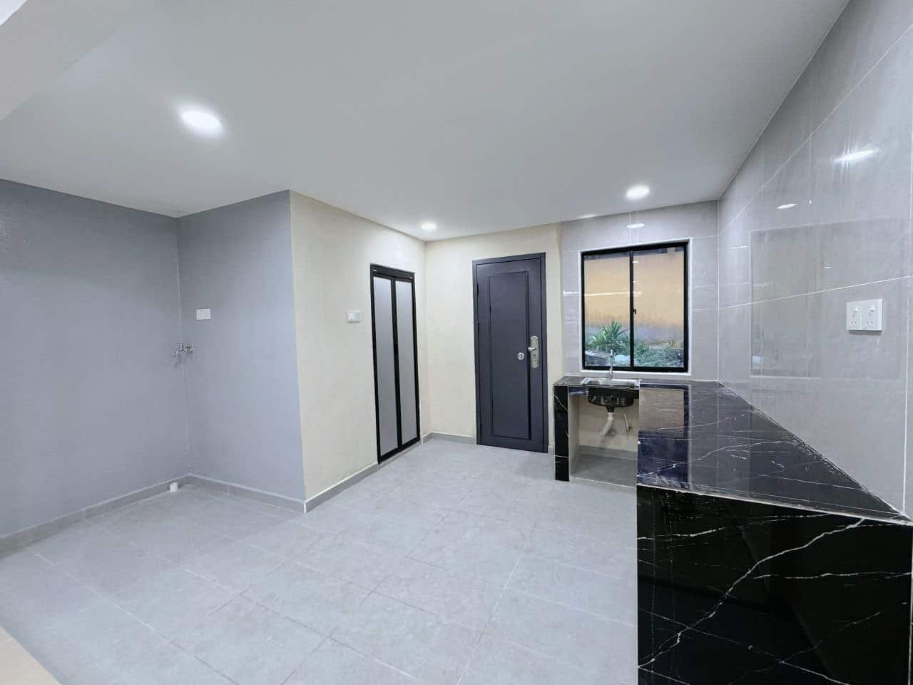 Large Double Storey Low Cost Tmn Muhibbah (Kulai) 7